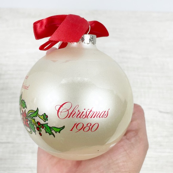 Helen Steiner Rice Christmas Ornament 1980 White Pearl Ball w Red Bow Poinsettia - Picture 3 of 4